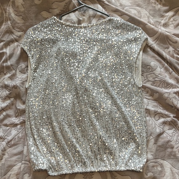 White silver small sequin top with elastic waist super shiny! - Picture 3 of 3
